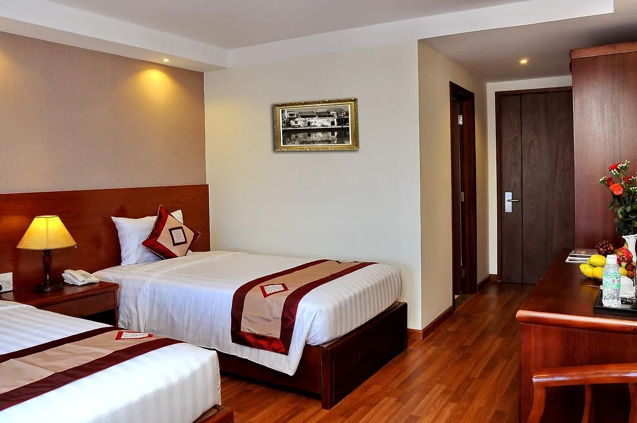 Verano Hotel Нячанг